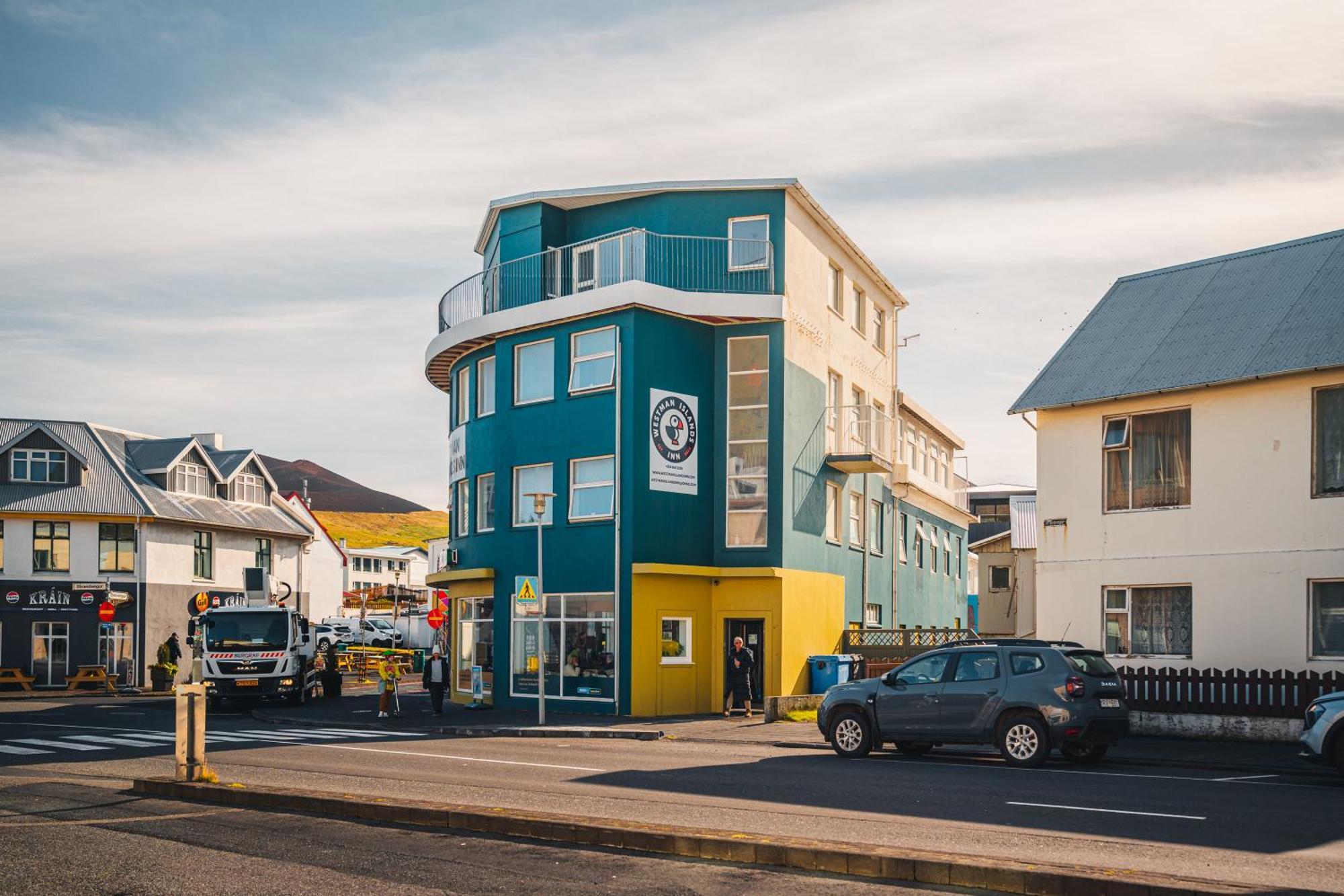 Westman Islands Inn Vestmannaeyjar Exterior photo